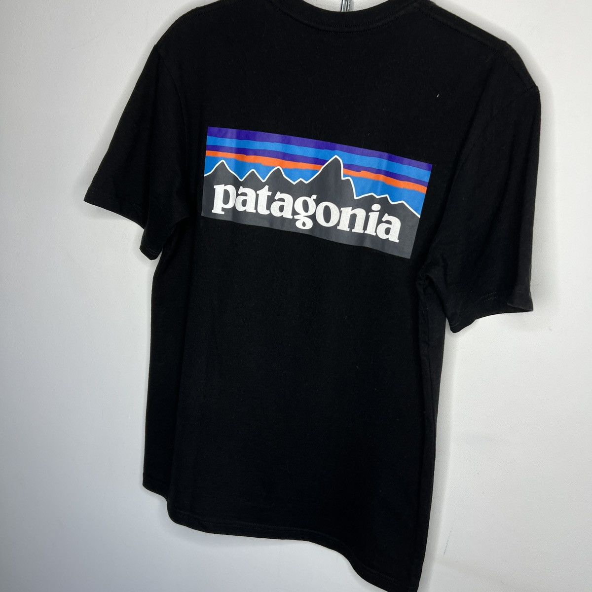 Designer × Patagonia Patagonia Big Logo Shot Sleeve T-shirt Mens Size M Black Top Size US M / EU 48-50 / 2 - 6 Thumbnail