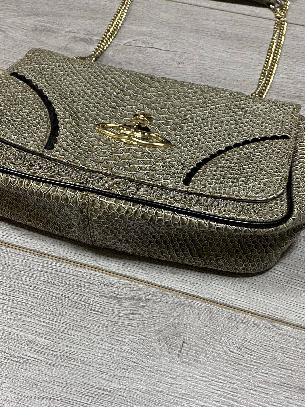 Vivienne Westwood Vivienne Westwood 🐍 RARE Frilly Snake chain bag big orb Size ONE SIZE - 3 Thumbnail