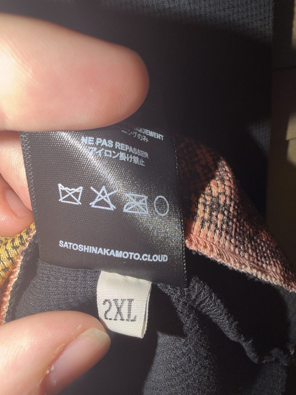 Satoshi Nakamoto Satoshi Nakamoto “Lost Boys” thermal size XXL Size US XXL / EU 58 / 5 - 6 Thumbnail