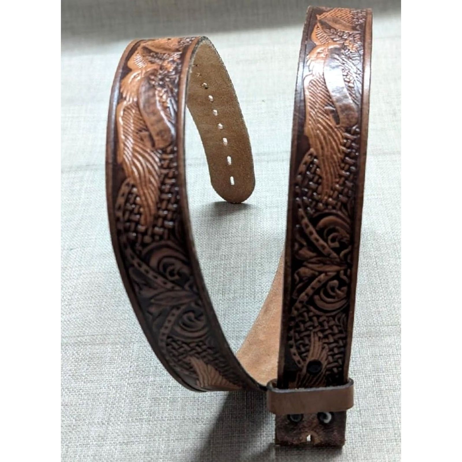 Vintage VINTAGE handcrafted western belt Tooled cowhide leather 40 America cowboy buckle snaps Harley brown Mens Belt 1-3/8" Western 40 Size 40 - 3 Thumbnail
