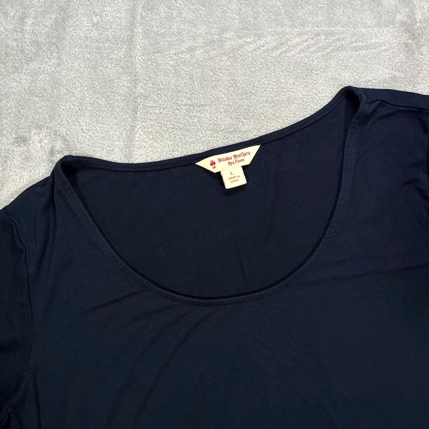 Brooks Brothers Brooks Brothers Red Fleece Navy Blue Scoop Neck Shirt L Rayon Blend Women's Size L / US 10 / IT 46 - 3 Thumbnail