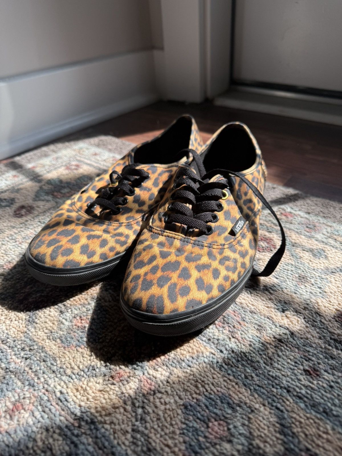 Vans Vans lowpro Size US 8 / EU 41 - 1 Thumbnail