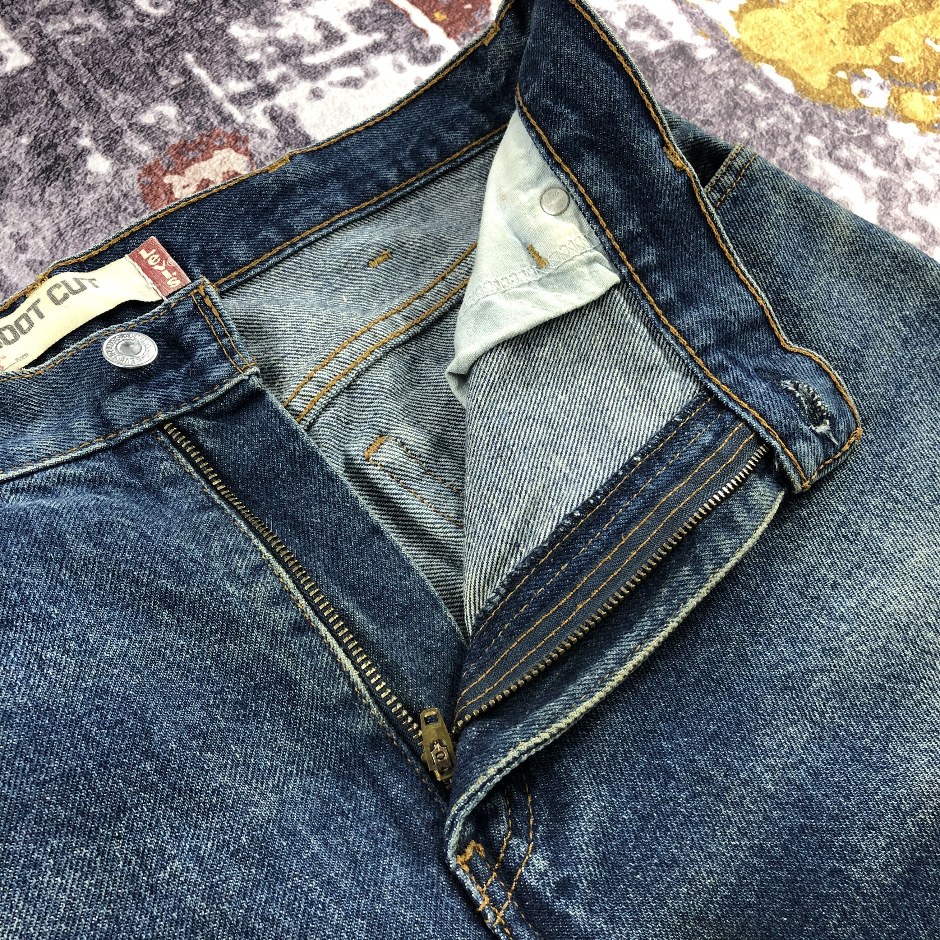 Levi's × Vintage Vintage Blue Wash Levis 517 Flare Jeans-JM2129 Size US 35 - 9 Thumbnail