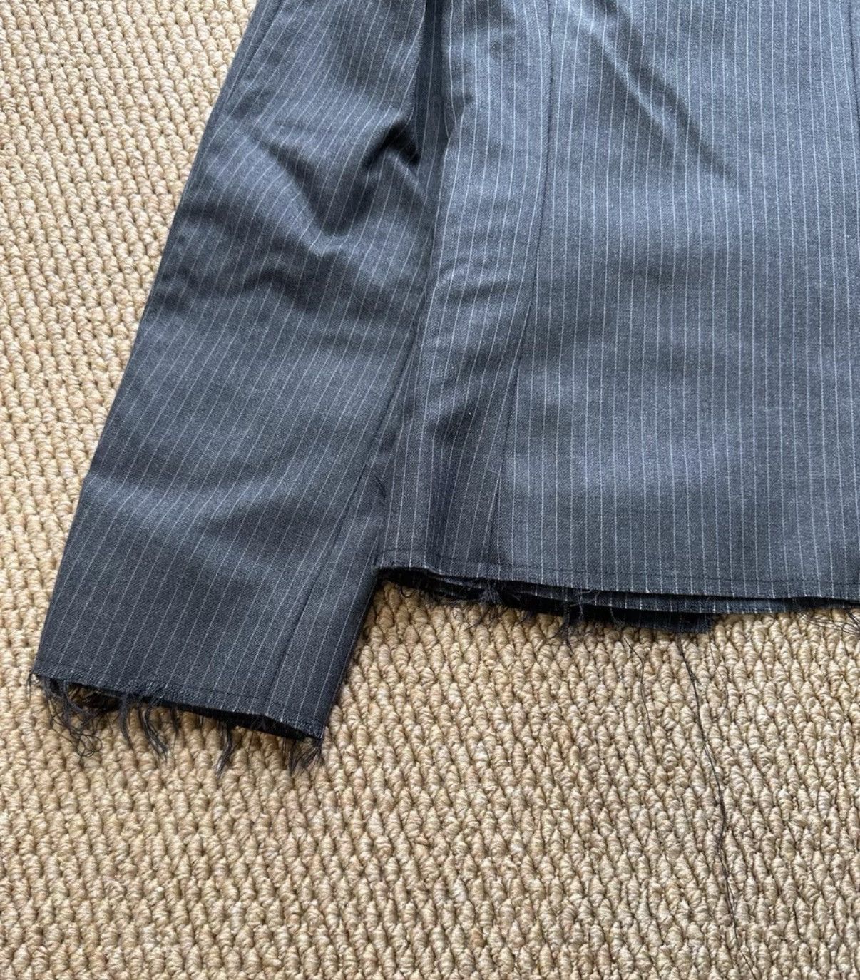 Comme des Garcons COMME des GARÇONS Striped Raw-Edge Deconstructed Blazer K23 Size US M / EU 48-50 / 2 - 9 Thumbnail