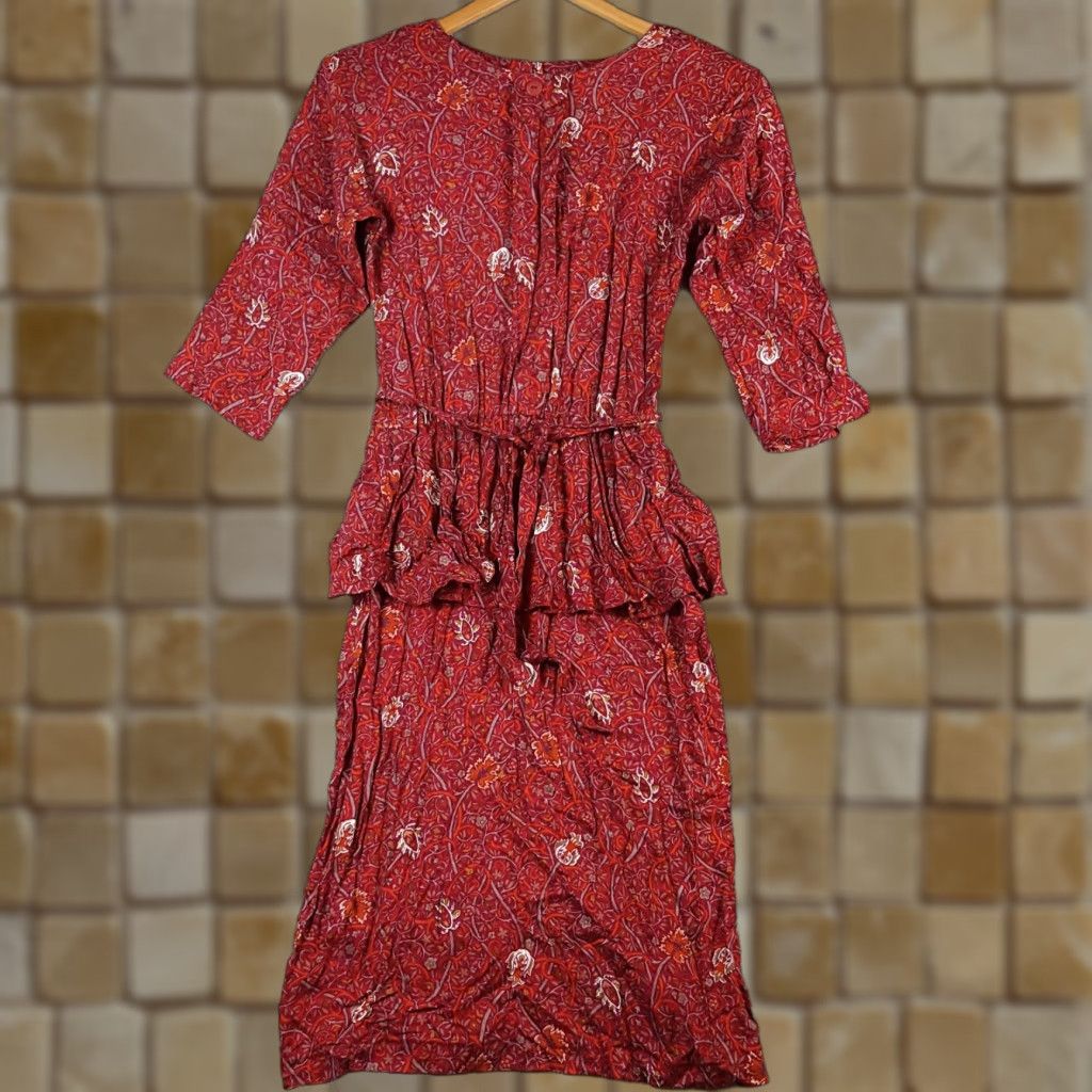 Vintage Vintage 80s Red Floral Tie Peplum Waist Women's Size 8 Boho Midi Dress Paisley Susan Richards Size M / US 6-8 / IT 42-44 - 1 Thumbnail