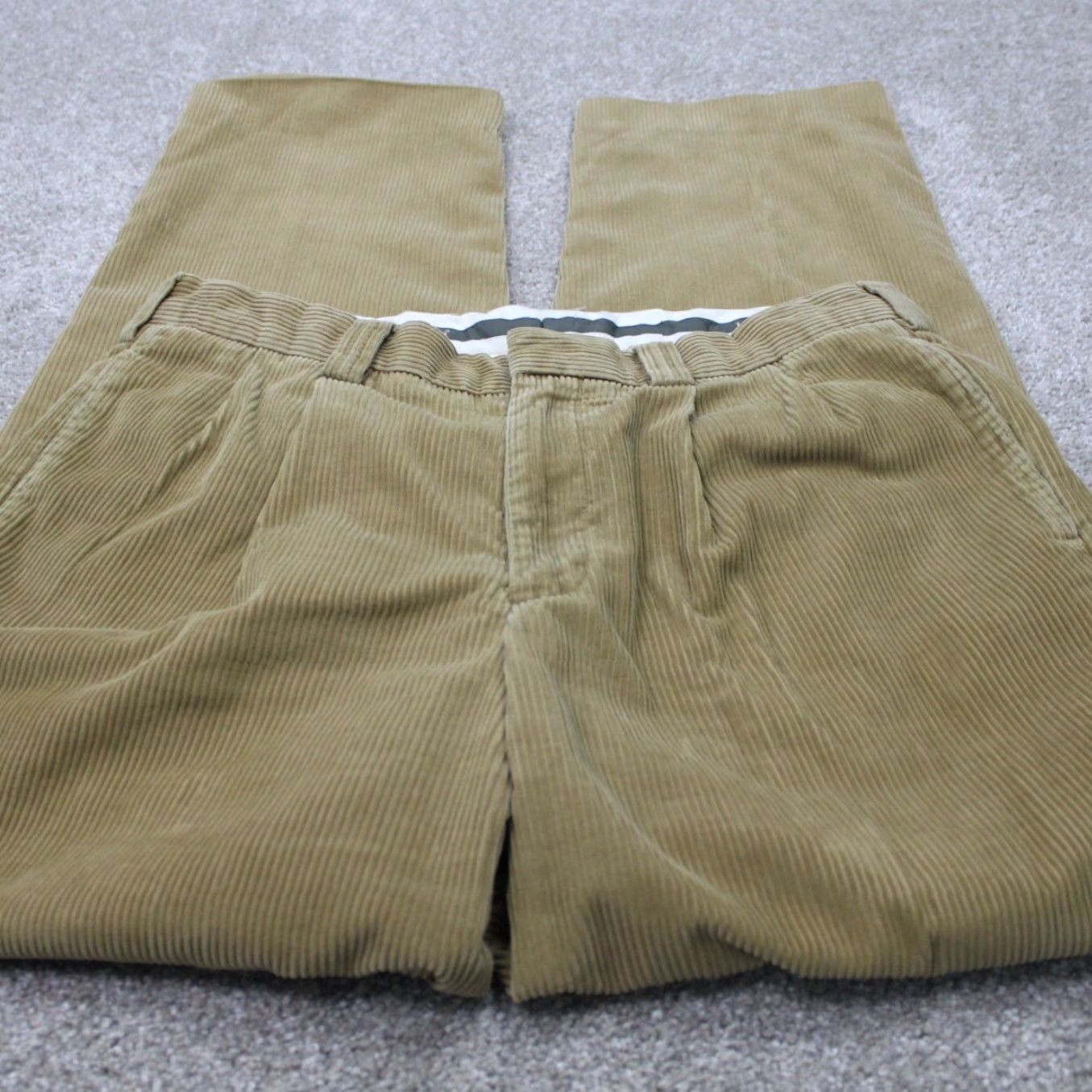 Vintage L.L. Bean Corduroy Pants Mens 34 Beige Classic Fit Pleated Straight Inseam 30" Size US 34 / EU 50 - 2 Thumbnail