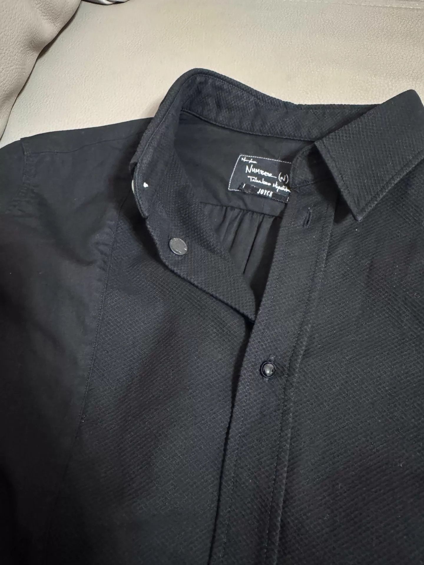 Number (N)ine Number (N)ine 07ss 'about a boy' black shirt size 0 Size US XS / EU 42 / 0 - 7 Thumbnail