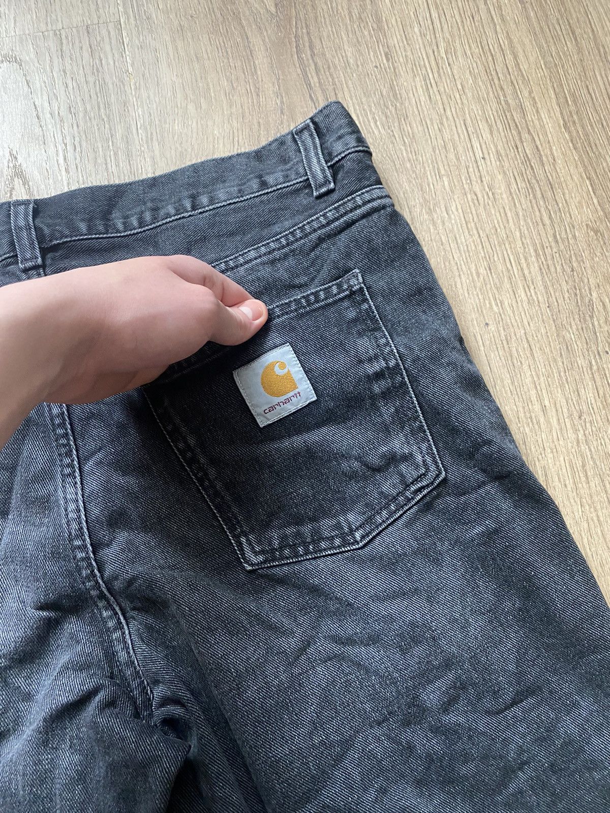 Carhartt × Vintage Vintage Carhartt baggy black denim shorts Size US 31 - 3 Thumbnail