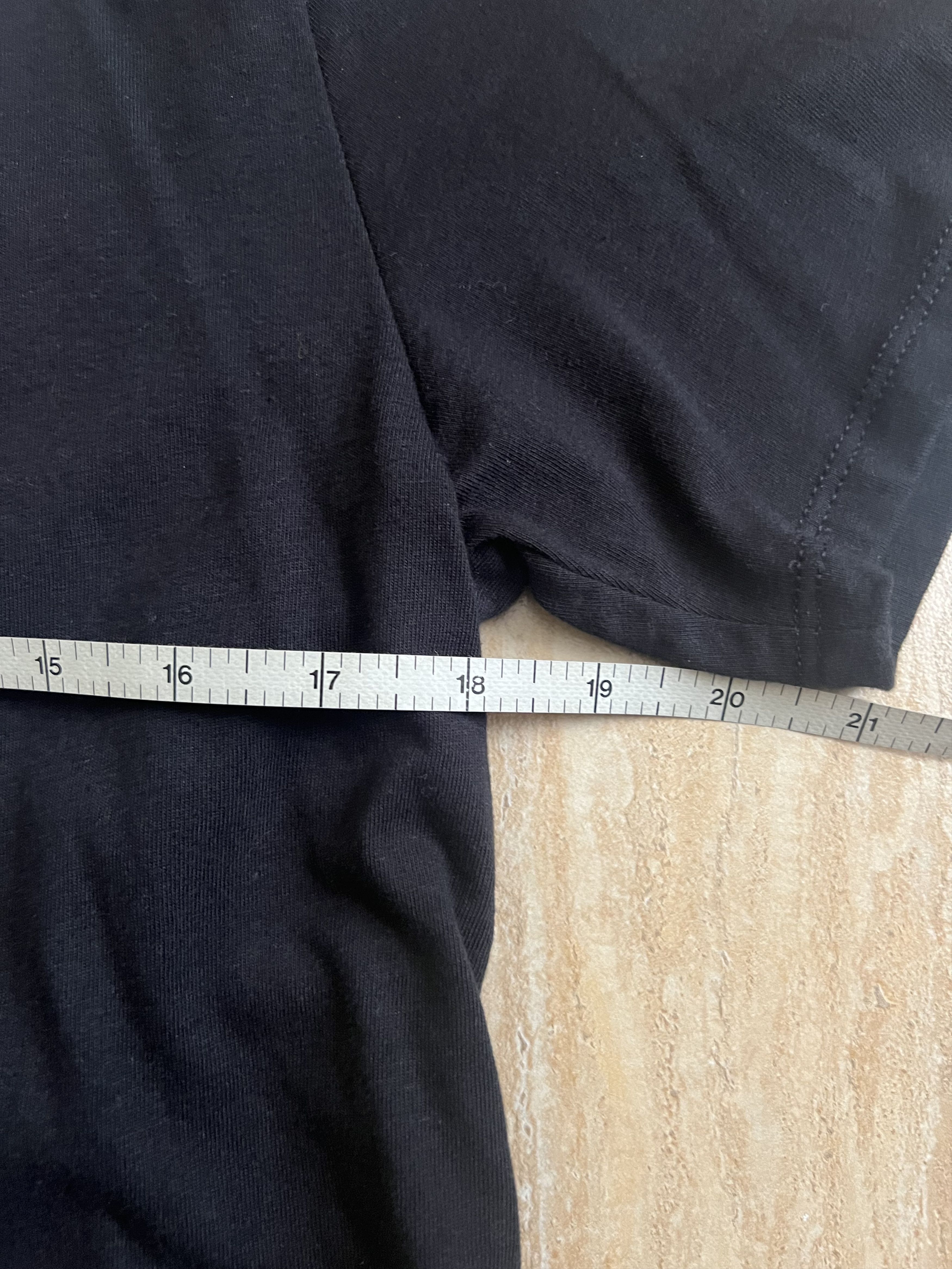 Levi's Levi’s Men’s T-Shirt Black Red Logo Tee Short Sleeve Size S Size US S / EU 44-46 / 1 - 6 Thumbnail