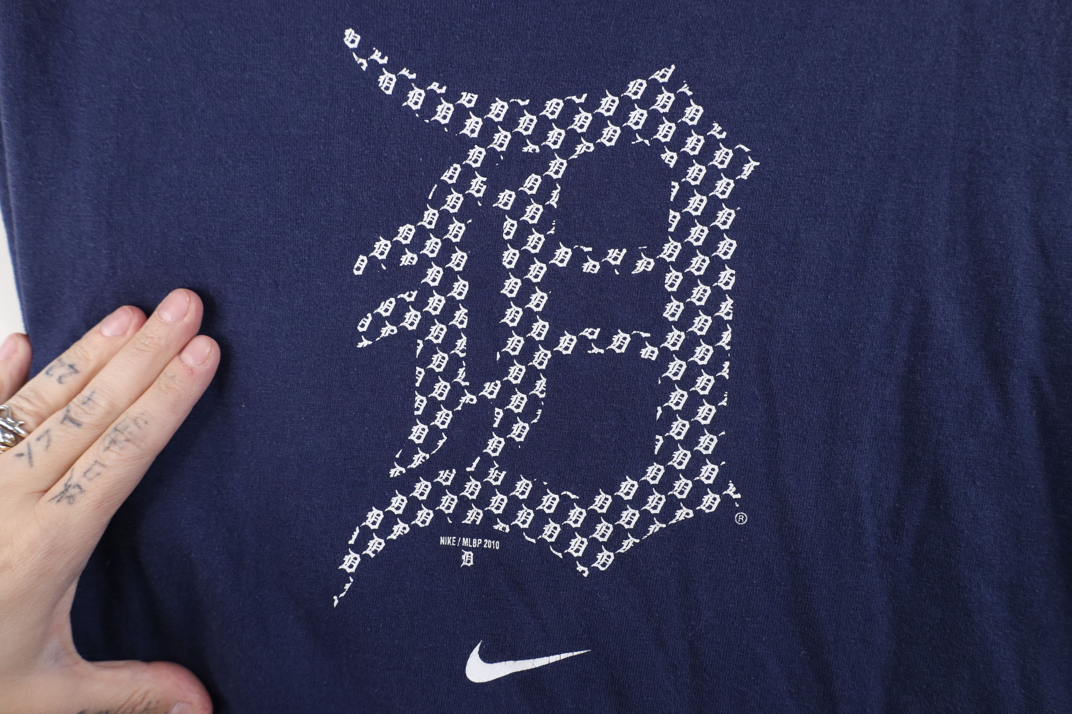 Nike Vintage Y2K Nike Center Swoosh Detroit Tigers T-Shirt Blue Size US S / EU 44-46 / 1 - 4 Thumbnail