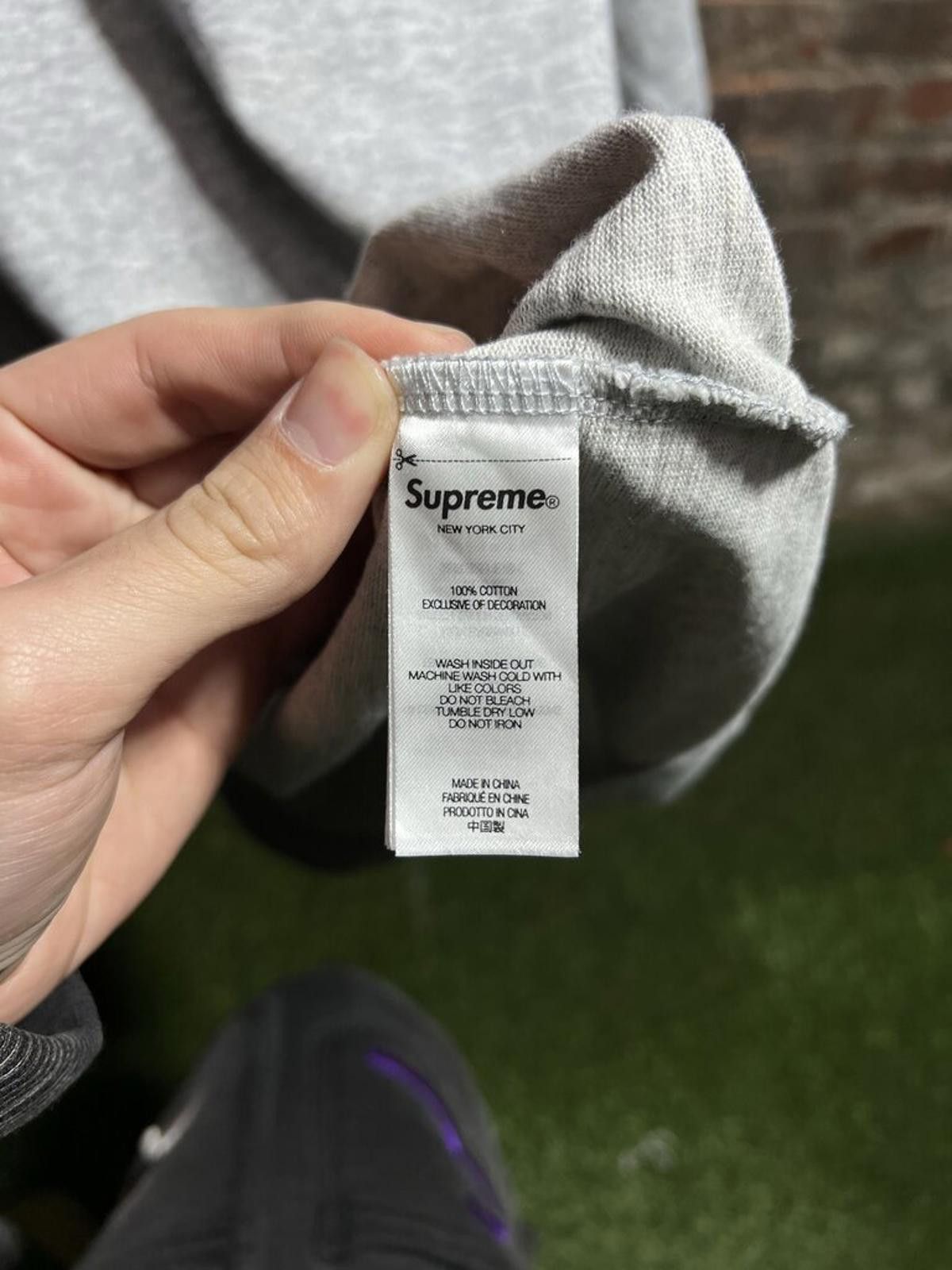 Supreme Supreme Sick Tee Grey Sz. L Size ONE SIZE - 4 Thumbnail