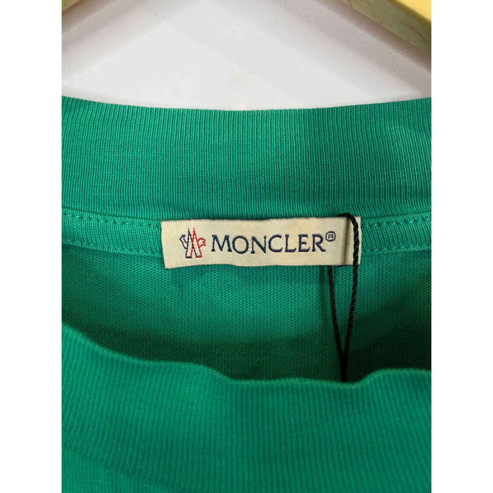 Moncler Moncler Tee Green Used Small Size US S / EU 44-46 / 1 - 2 Thumbnail