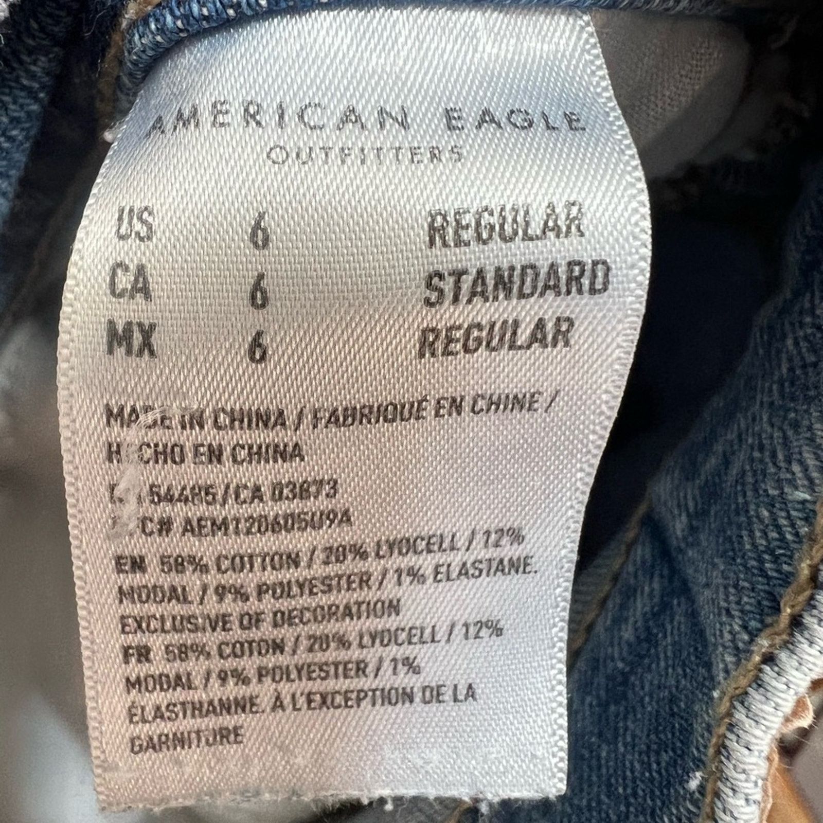 American Eagle Outfitters American Eagle Highest Rise Boyfriend Jeans Stretch 6 x 27” Size 26" / US 2 / IT 38 - 8 Thumbnail