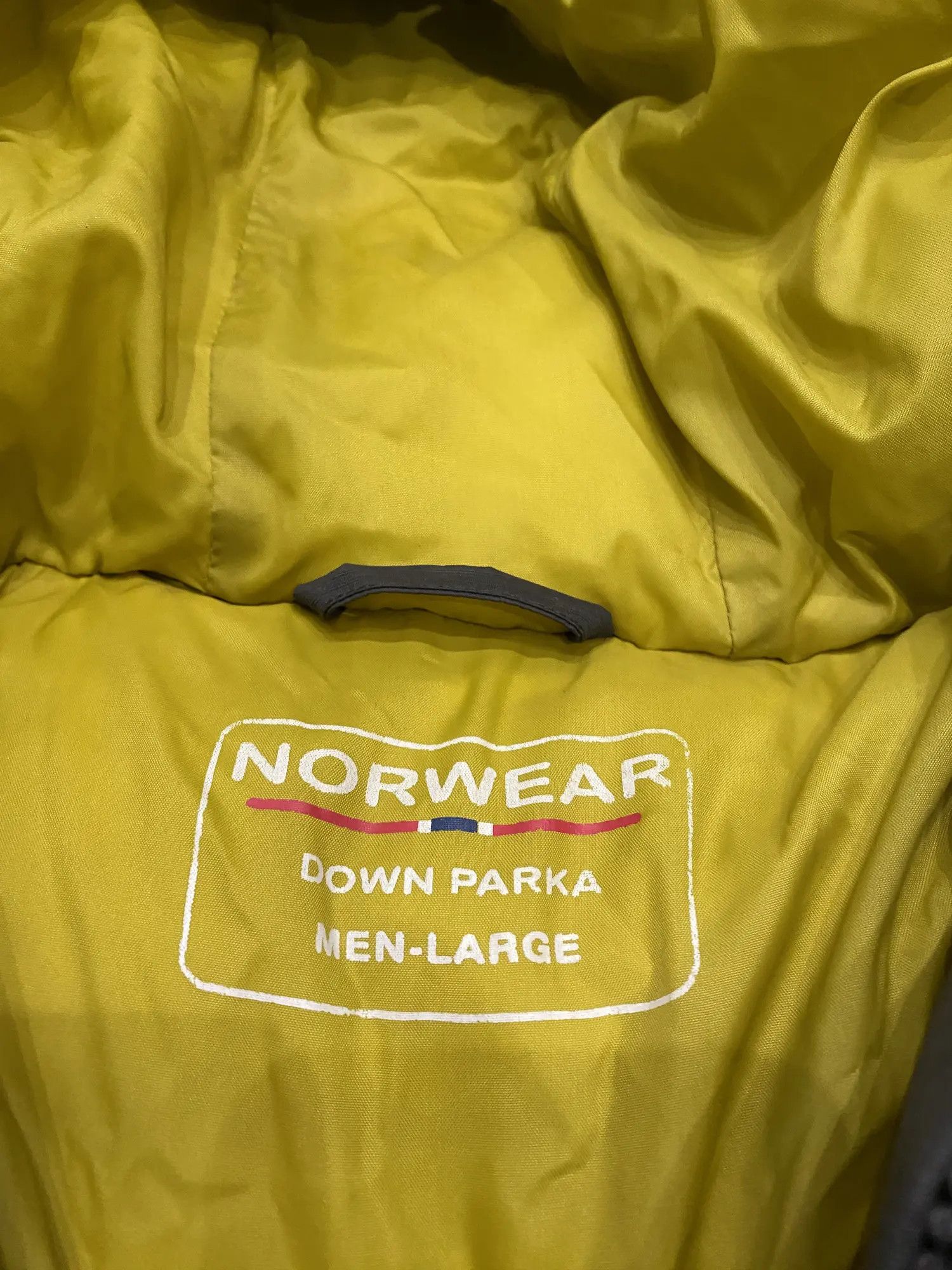 Other NORWEAR down jacket size L Size US L / EU 52-54 / 3 - 5 Thumbnail