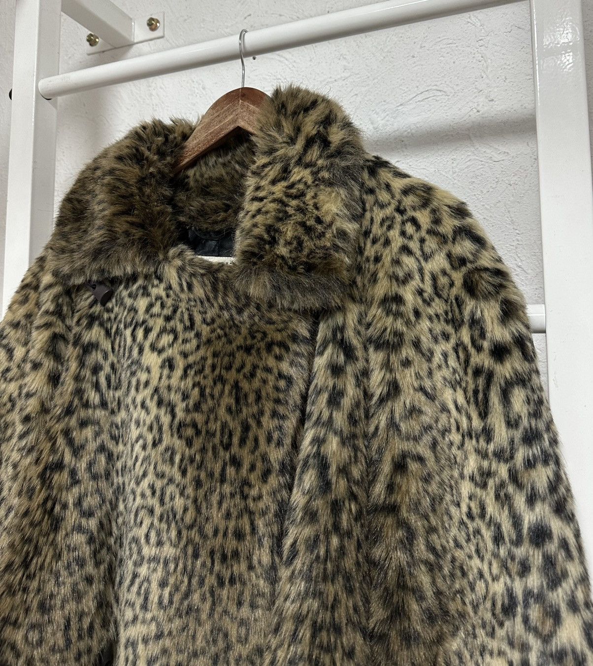 Other Y2K Japanese Style Faux Fur Leopard Print Jacket Women’s Size ONE SIZE - 3 Thumbnail