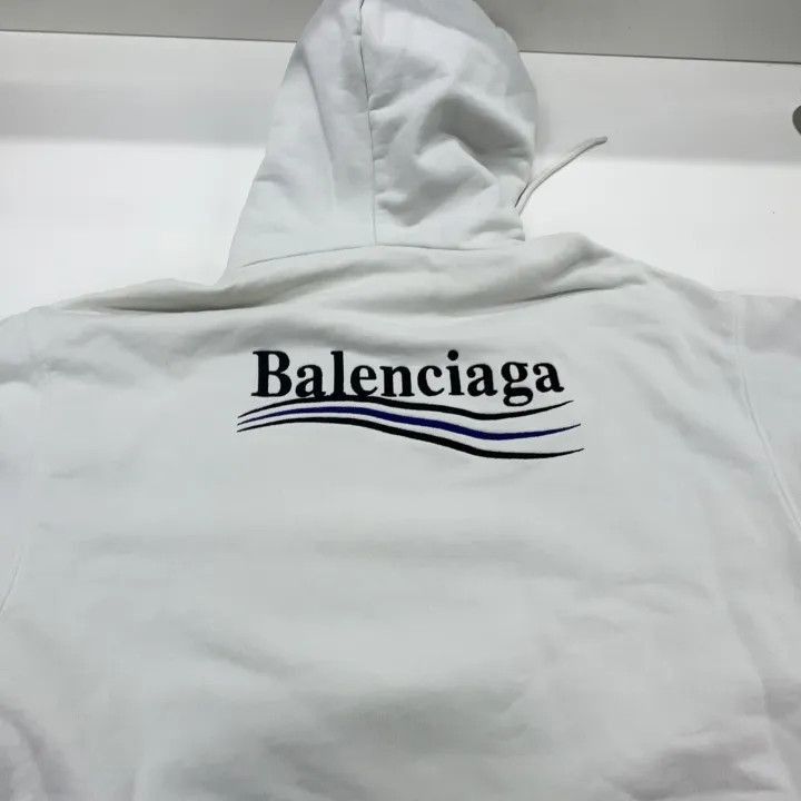 Balenciaga Balenciaga Logo Embroidered Hoodie for Men 0079-2507 Size US XS / EU 42 / 0 - 3 Thumbnail