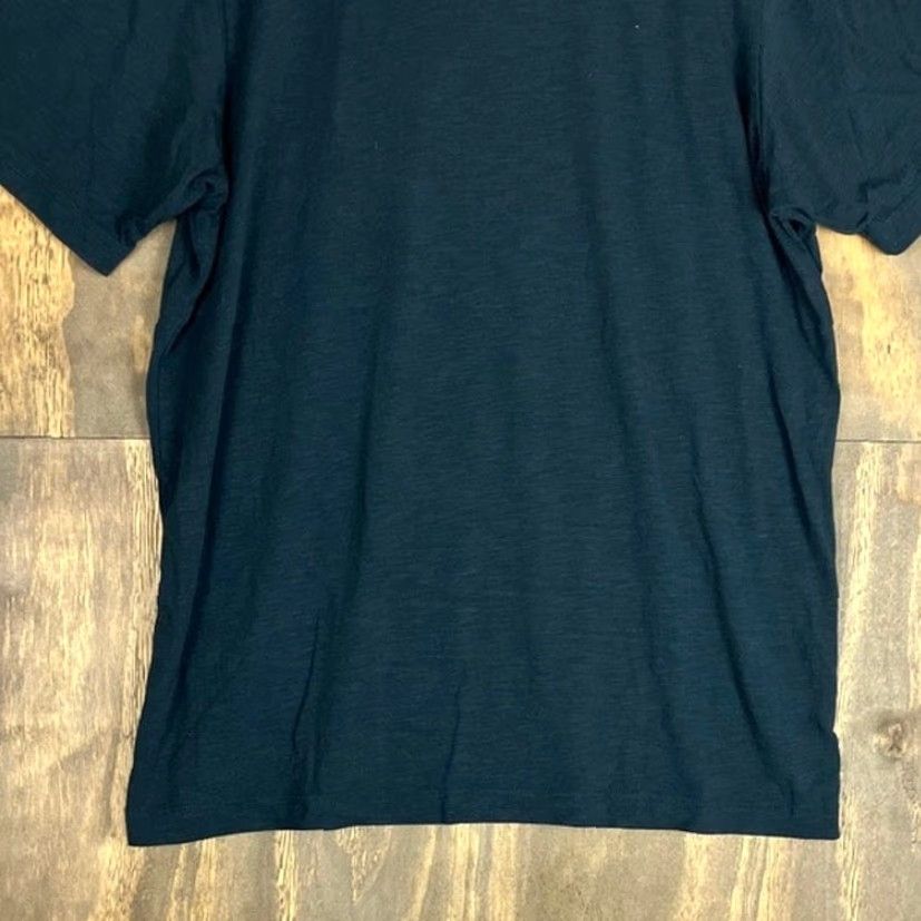 TravisMathew Travis Mathew Mens Shirt Black V Neck Casual Short Sleeve Stretch Large Shirt Mens Black V-Neck Casual Short Sleeve Stretch Large Size US L / EU 52-54 / 3 - 3 Thumbnail
