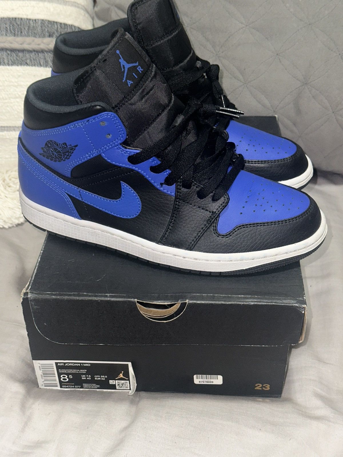 Jordan Brand Men’s size 8.5 Jordan 1 Size US 8.5 / EU 41-42 - 2 Thumbnail