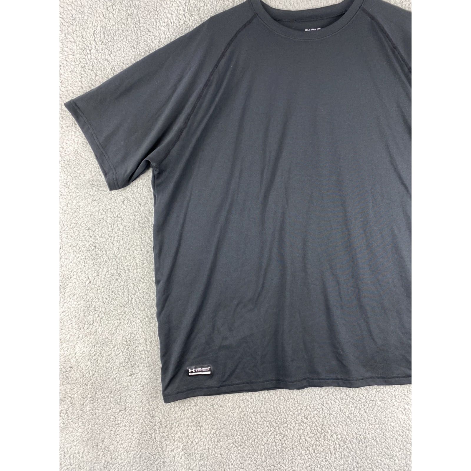Under Armour UNDER ARMOUR UA HeatGear Loose Short Sleeve Black T-Shirt Men’s Size XXL / 36-38 Size US XXL / EU 58 / 5 - 2 Thumbnail