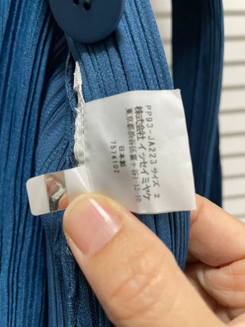 Issey Miyake Issey Miyake Blue pleated coat Size M / US 6-8 / IT 42-44 - 5 Thumbnail