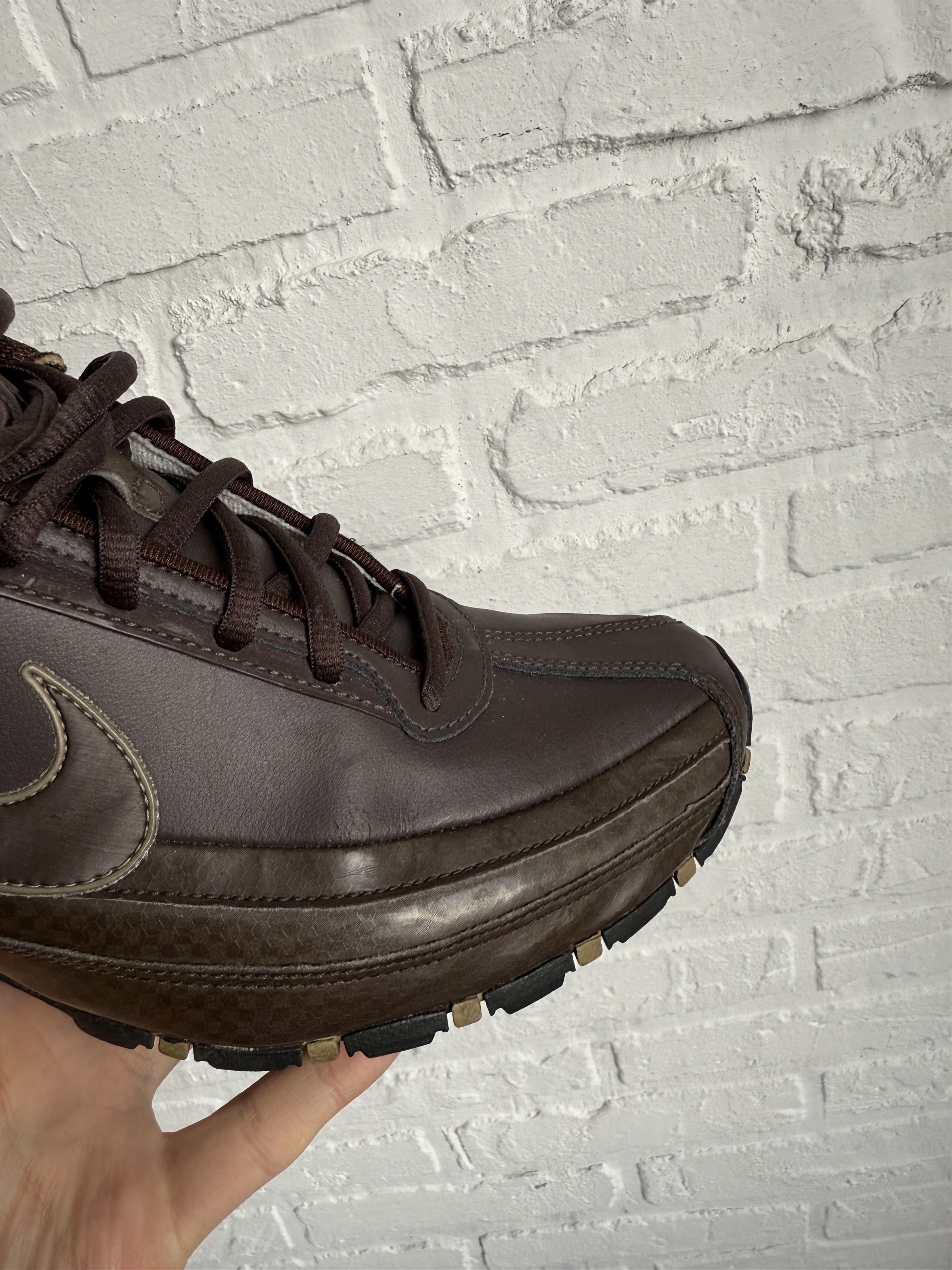 Nike Vintage 2007 OG Nike brown sneakers dad shoes Size US 10.5 / EU 43-44 - 6 Thumbnail