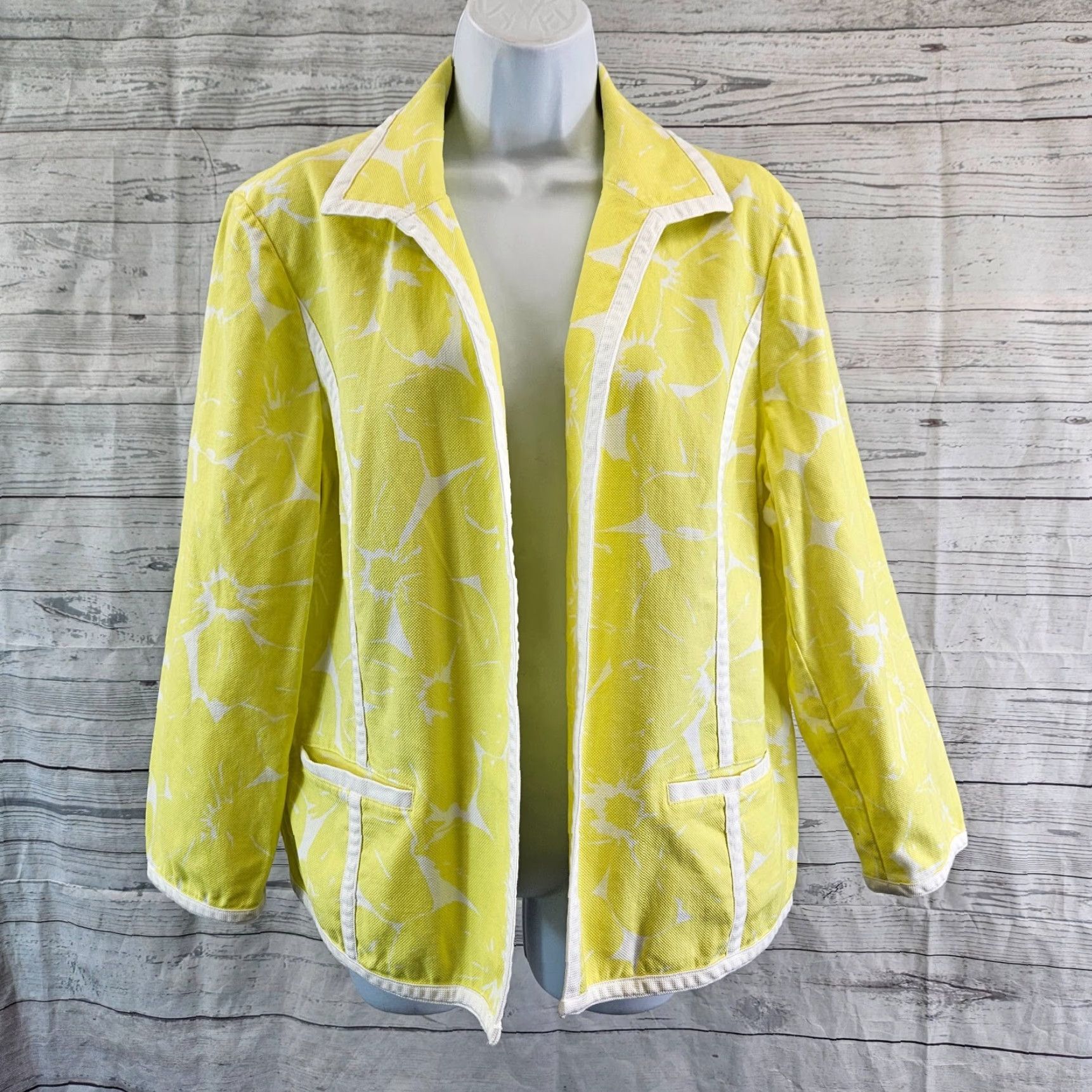 Vintage Chico's Womens Jacket Blazer XL Yellow White Floral Cotton Blend Open Front Shirt Women XL Floral Jacket Size XL / US 12-14 / IT 48-50 - 2 Thumbnail