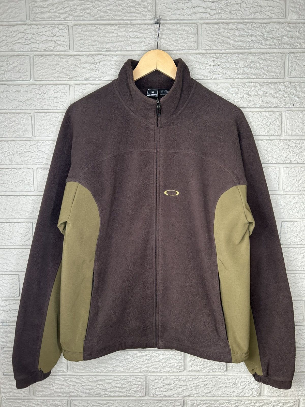 Oakley Vintage Oakley Software Style Zip Up Fleece Sweater Size US M / EU 48-50 / 2 - 1 Thumbnail