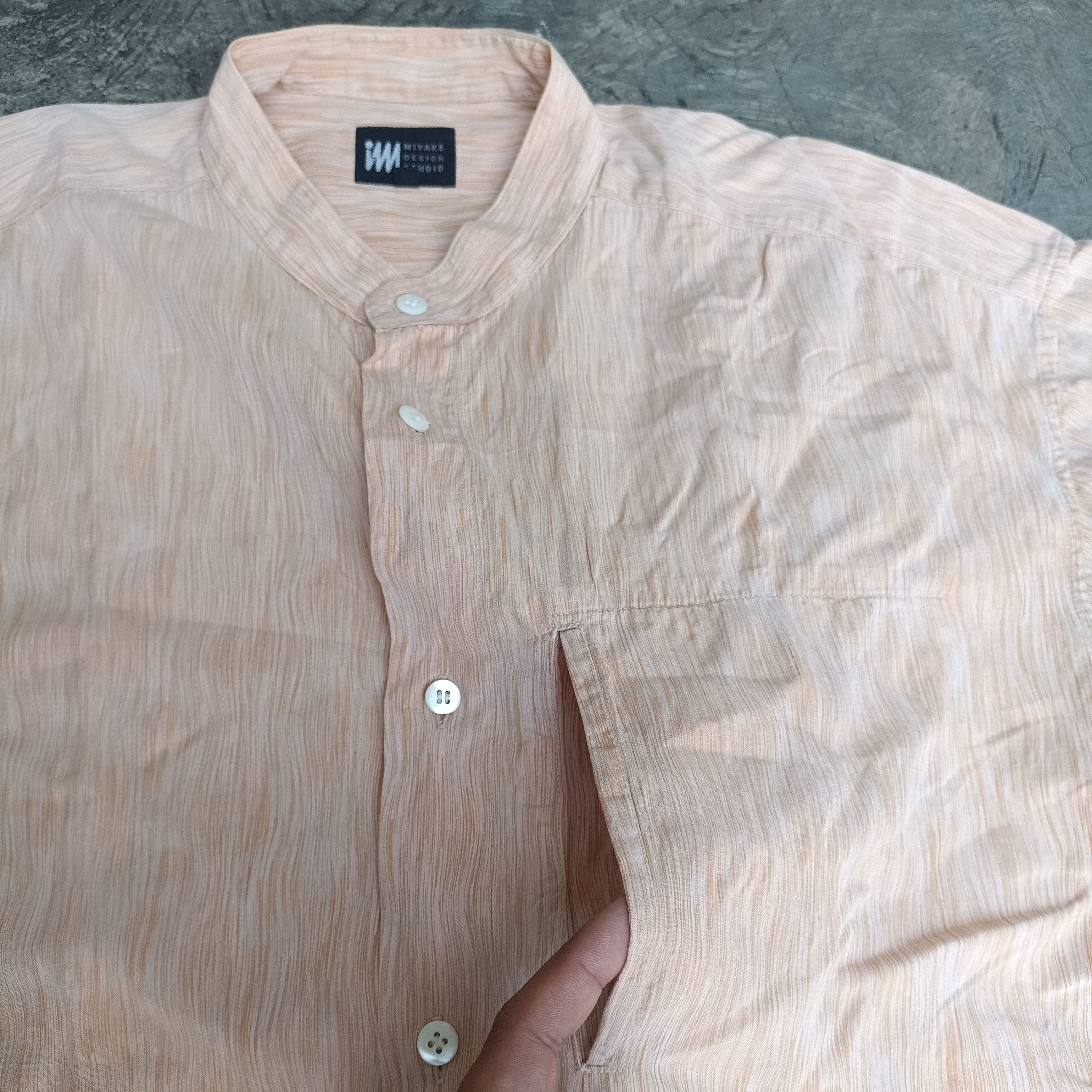 Issey Miyake 2000s Issey Miyake Hamilton Shirt Size US M / EU 48-50 / 2 - 3 Thumbnail