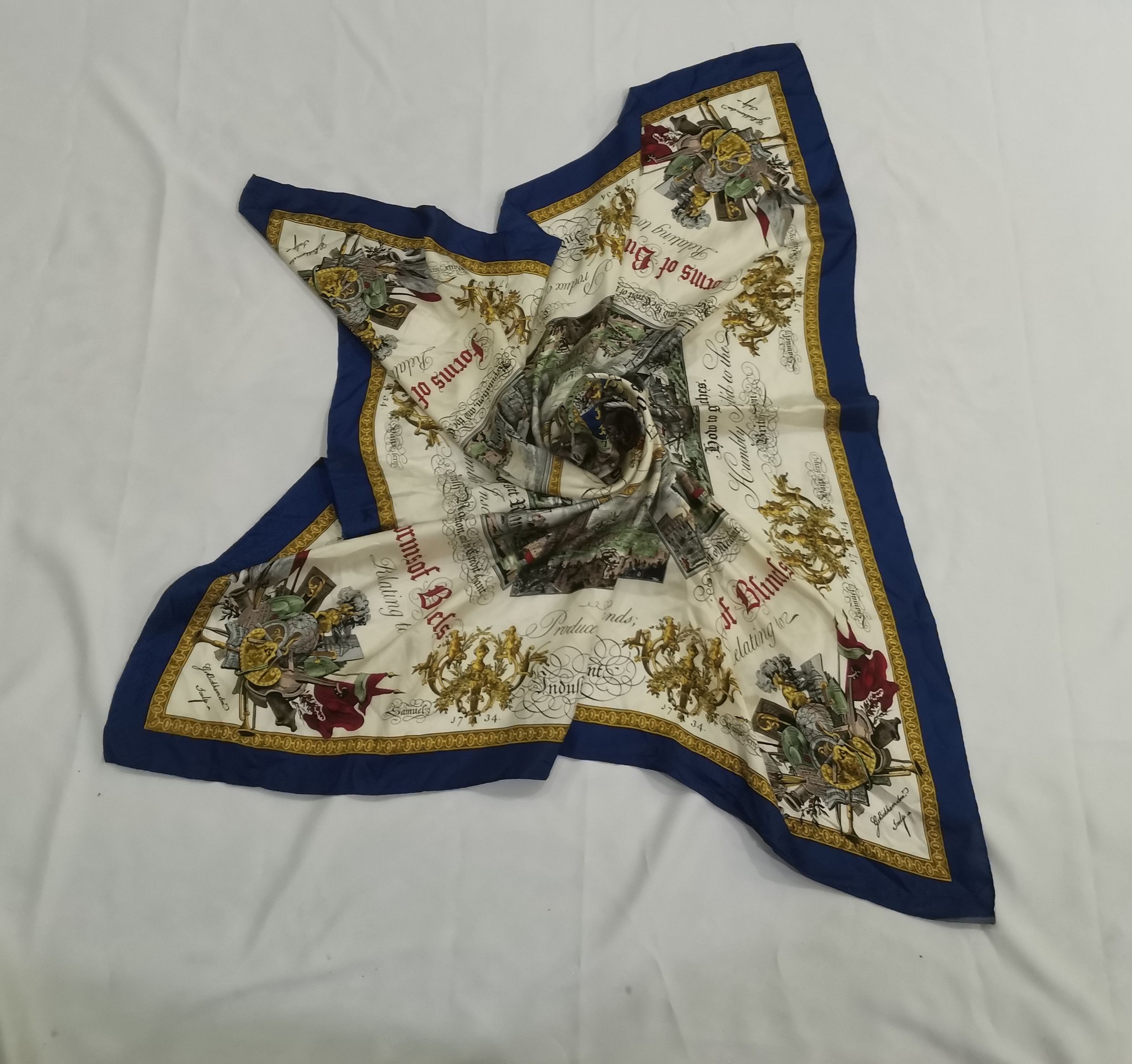 Vintage Rare vintage luxury scarves nice design Size ONE SIZE - 3 Thumbnail