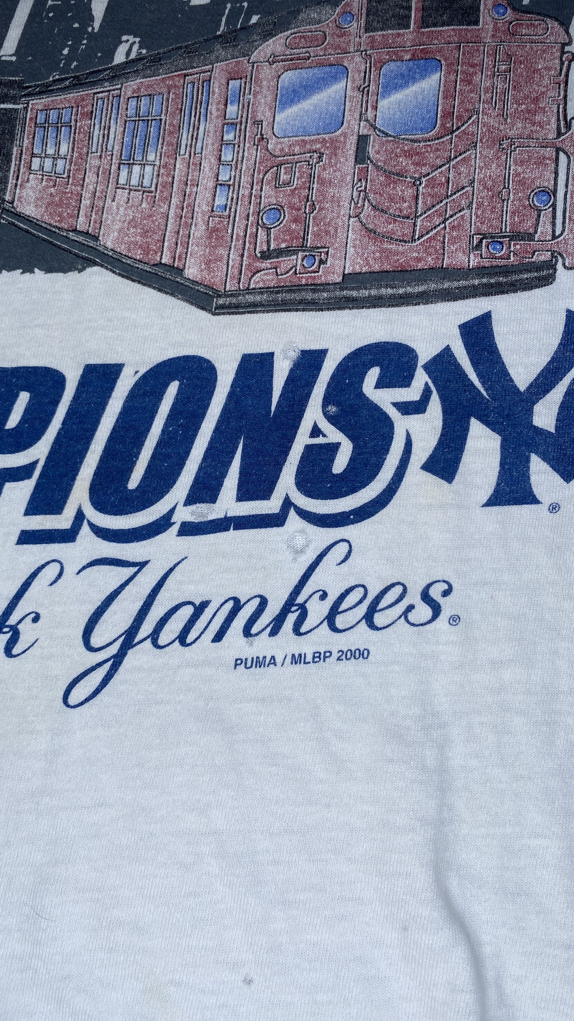 MLB Vintage 2000 Yankees Subway Series World Series Tee Size US XXL / EU 58 / 5 - 5 Thumbnail