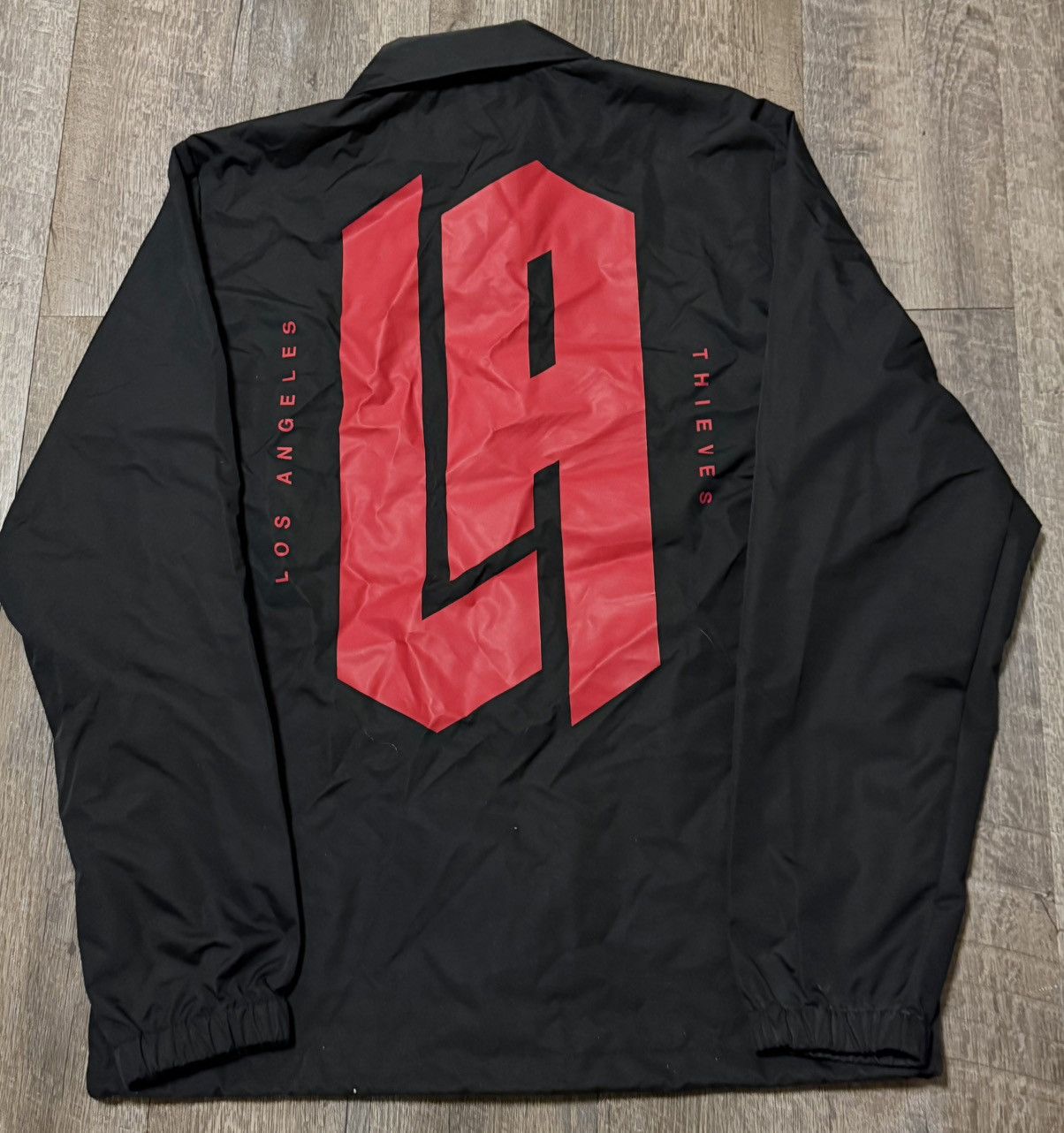 100 Thieves LA Thieves Lock-up Coaches Jacket size Large Size US L / EU 52-54 / 3 - 1 Thumbnail