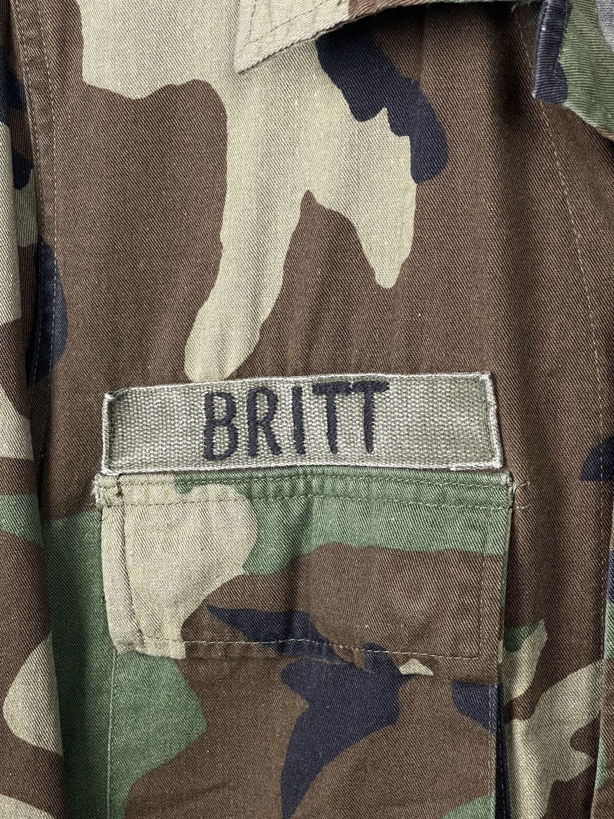 Vintage Army Coat Combat Woodland Camouflage Pattern Men’s Size S Size US S / EU 44-46 / 1 - 8 Thumbnail