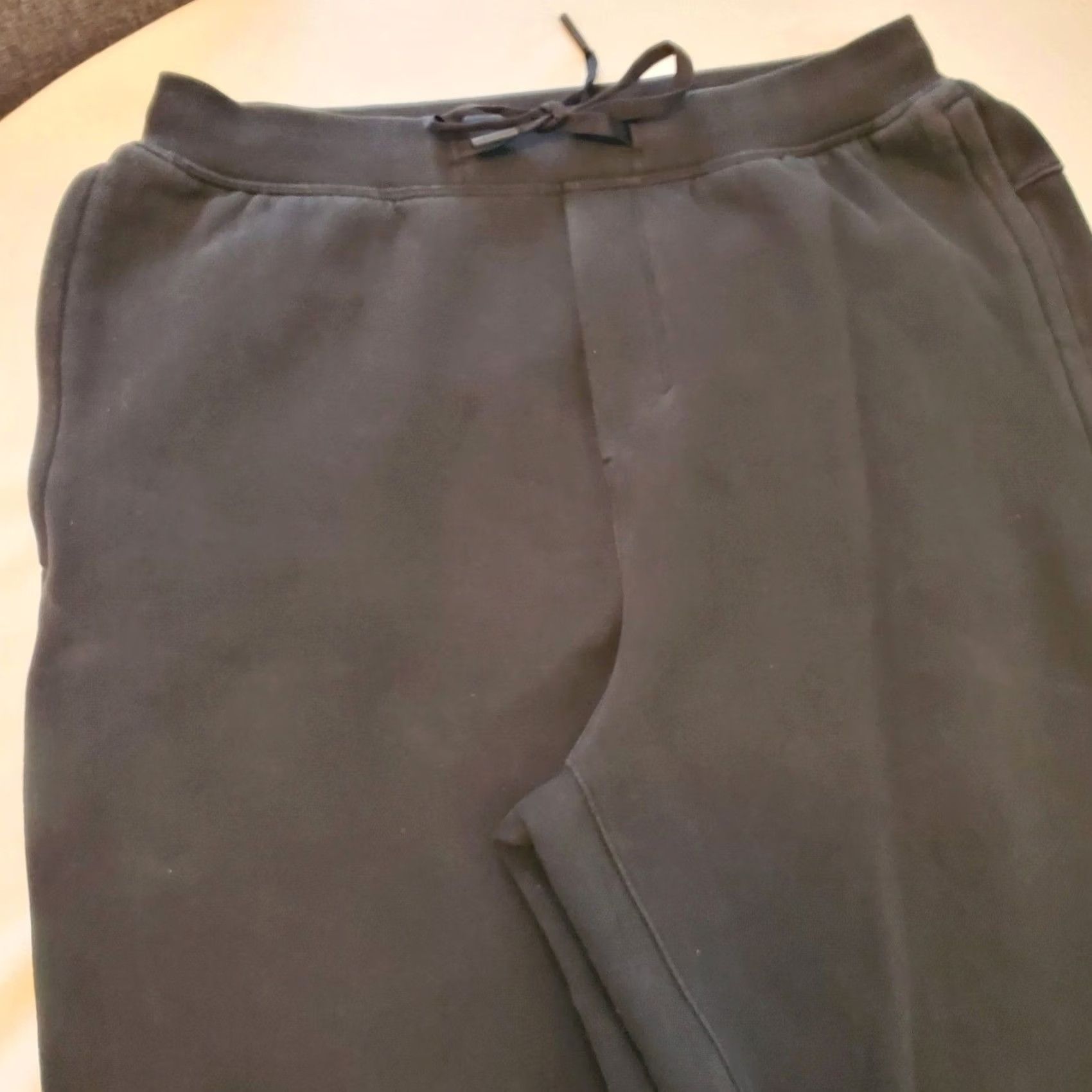 Lululemon Lululemon Mens Sweatpants Black M Athleisure Sport Casual 2024 Size US 31 - 3 Thumbnail