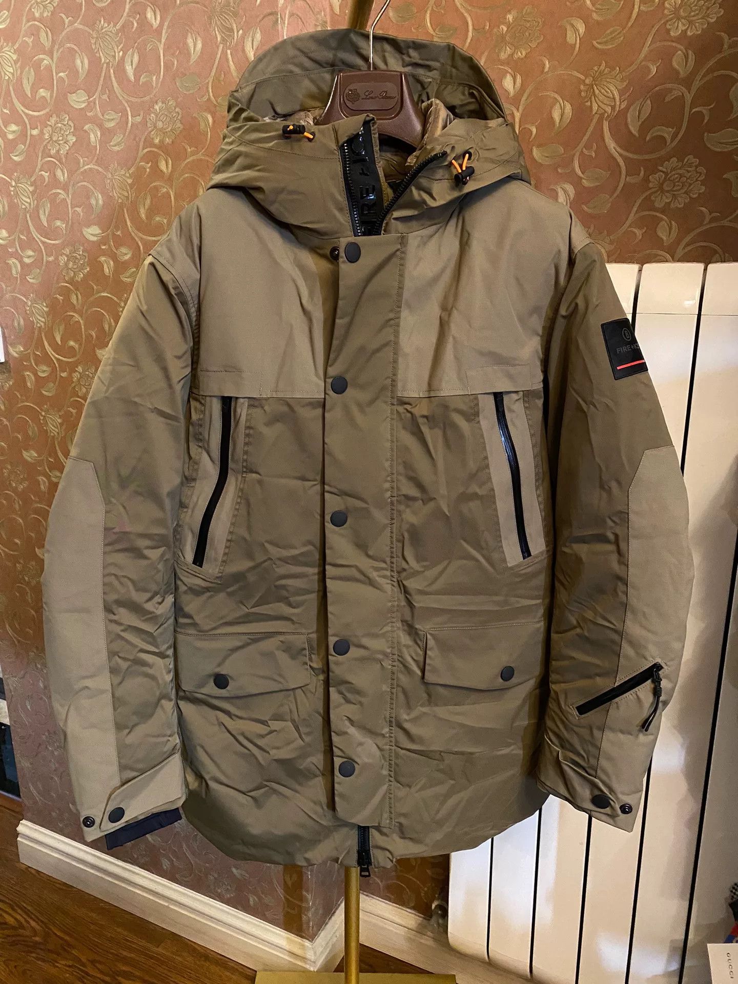 Bogner Bogner Light Beige Ski Jacket Size US M / EU 48-50 / 2 - 1 Thumbnail