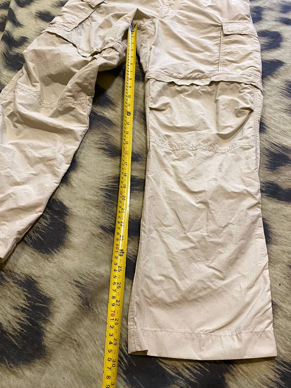 Fjallraven Casual Pants Fjallraven white Y2K Vintage logo Size US 40 / EU 56 - 18 Thumbnail