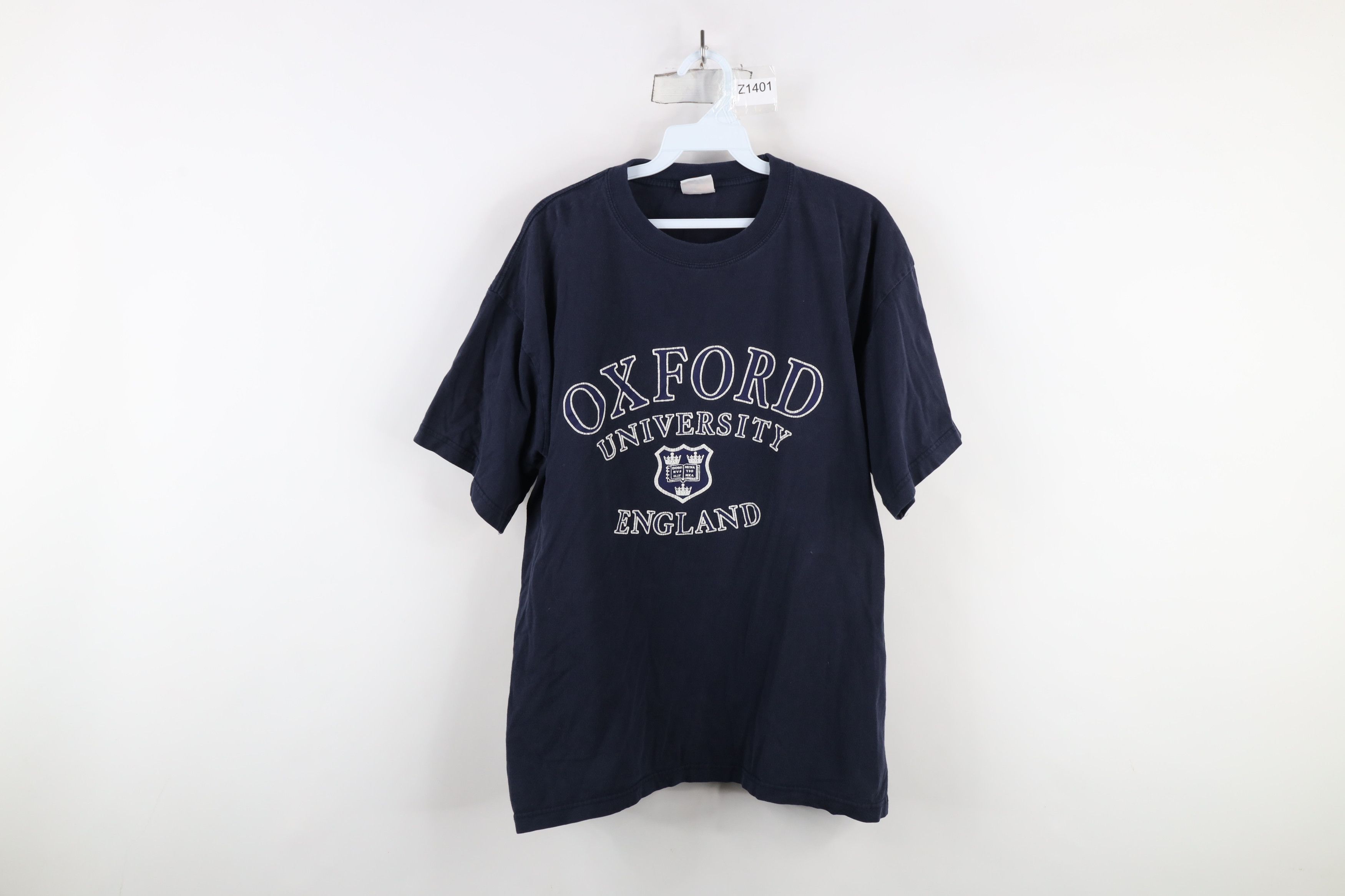 Vintage Vintage 90s Oxford University England T-Shirt Navy Blue Size US XL / EU 56 / 4 - 1 Thumbnail