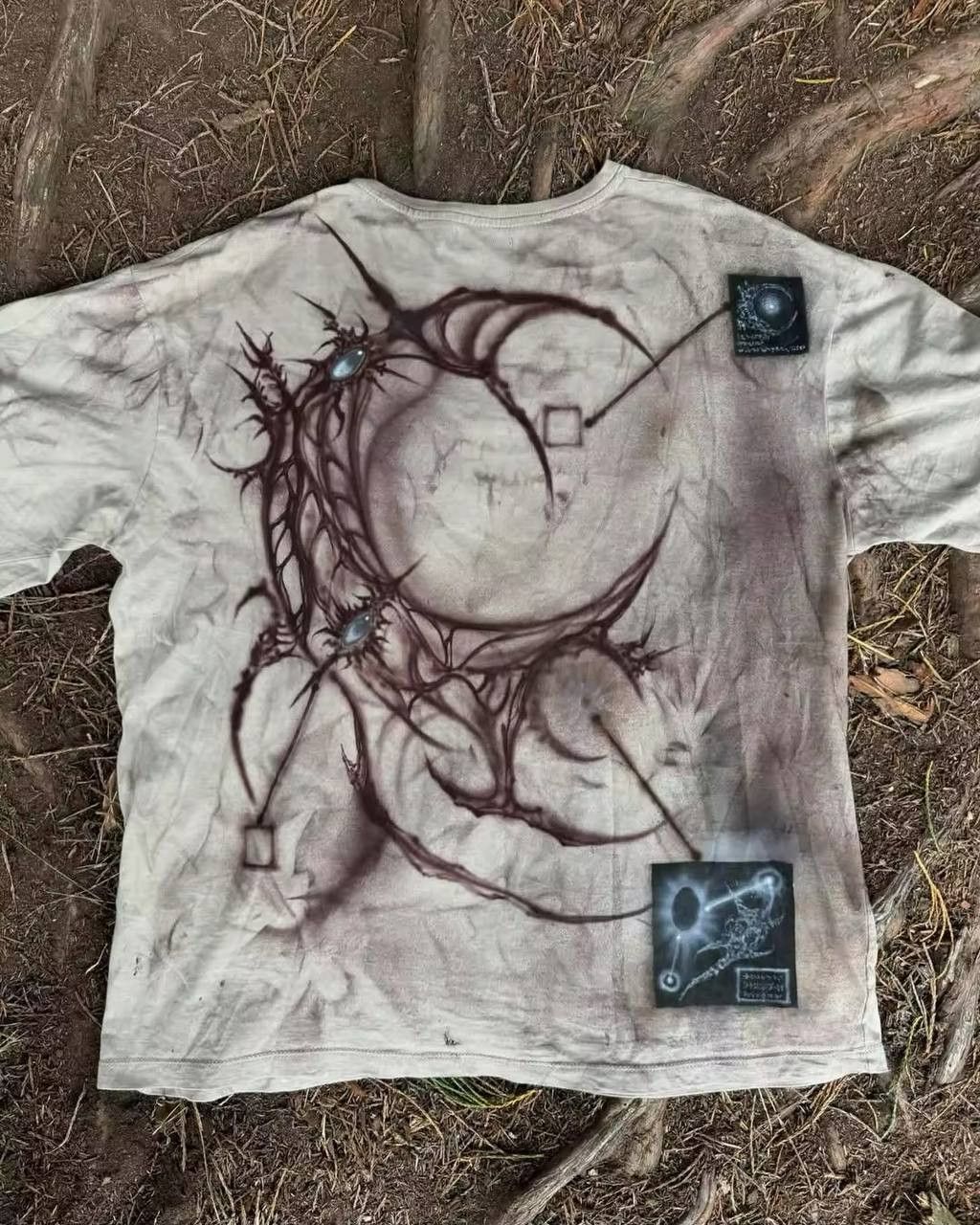 Japanese Brand × Vintage gothic t-shirt Size US L / EU 52-54 / 3 - 5 Thumbnail