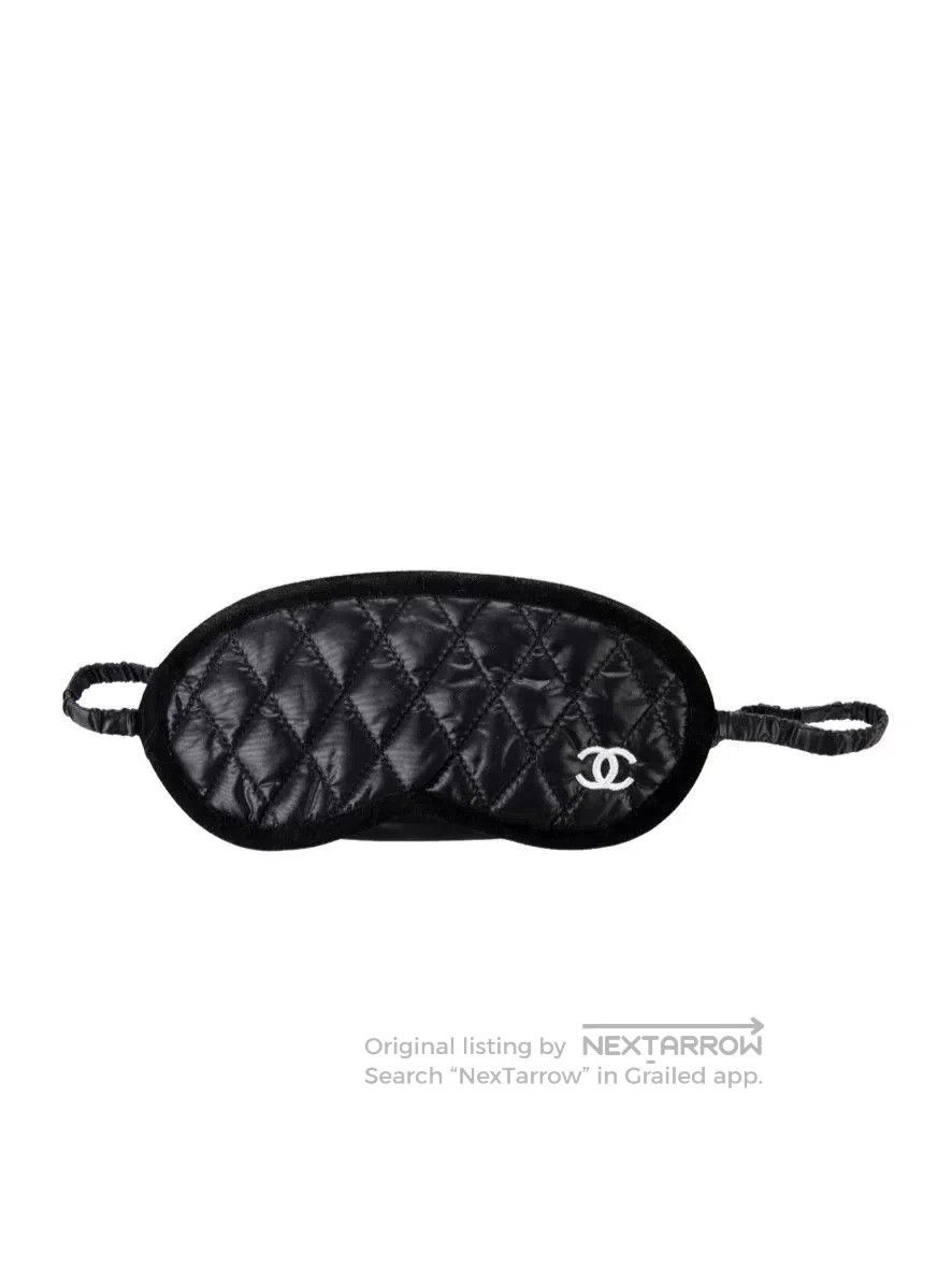 Chanel Chanel Quilted Sleep Mask. Size ONE SIZE - 4 Thumbnail