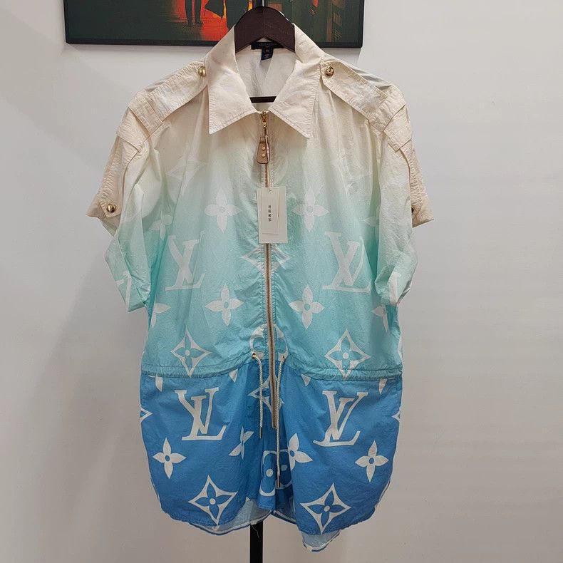 Louis Vuitton Louis Vuitton Ombre Monogram Jumpsuit - dmc Size US 31 - 1 Thumbnail
