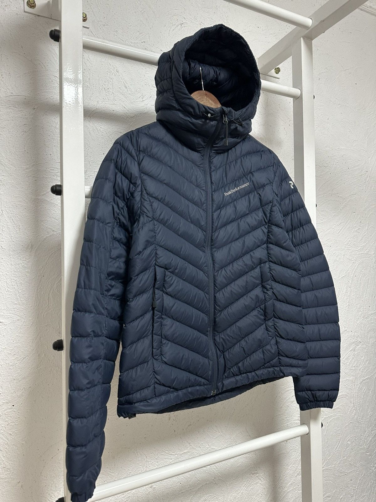 Peak Performance Peak Performance Women’s Down Jacket Size S WFROST DH Pertex Size S / US 4 / IT 40 - 3 Thumbnail