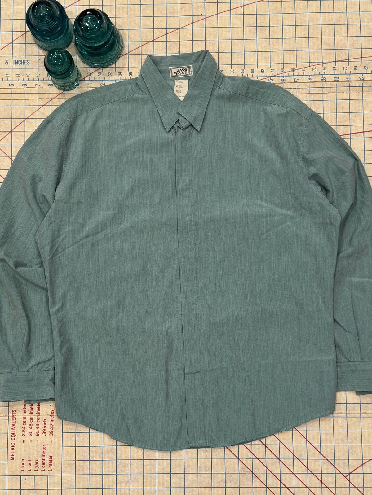 Versace Vintage Gianni Versace Rare Single Colour Blue Silk ButtonUp Size US L / EU 52-54 / 3 - 2 Thumbnail