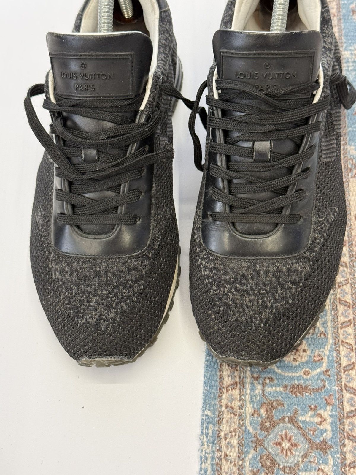 Louis Vuitton Louis Vuitton Damier Run Away Sneakers Shoes Size US 6.5 / EU 39-40 - 5 Thumbnail