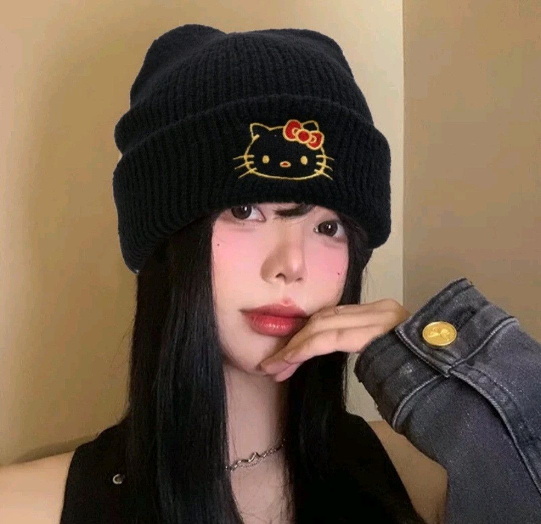 Japanese Brand 💥Hello kitty black colour harajuku beanie Size ONE SIZE - 1 Thumbnail