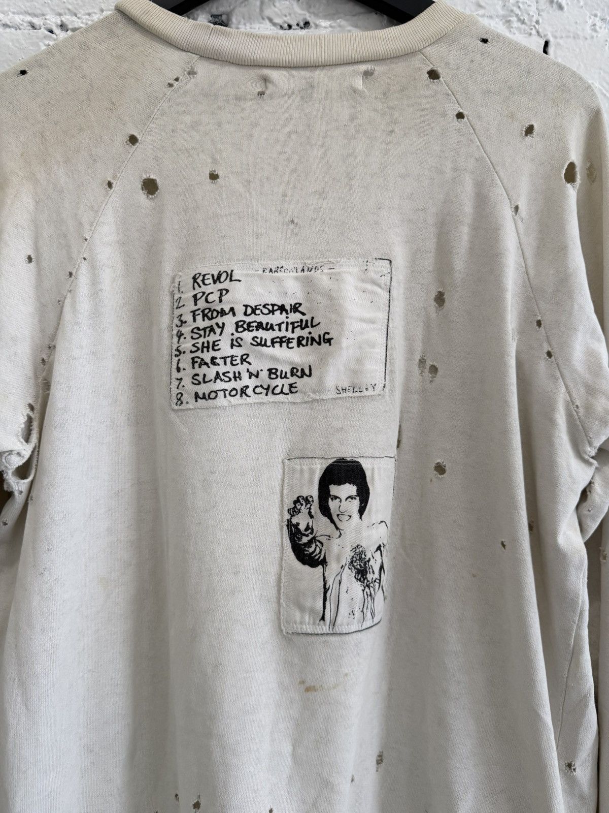 Raf Simons A/W 01-02 ‘RIOT RIOT RIOT’ PATCH CREWNECK Size US S / EU 44-46 / 1 - 6 Thumbnail