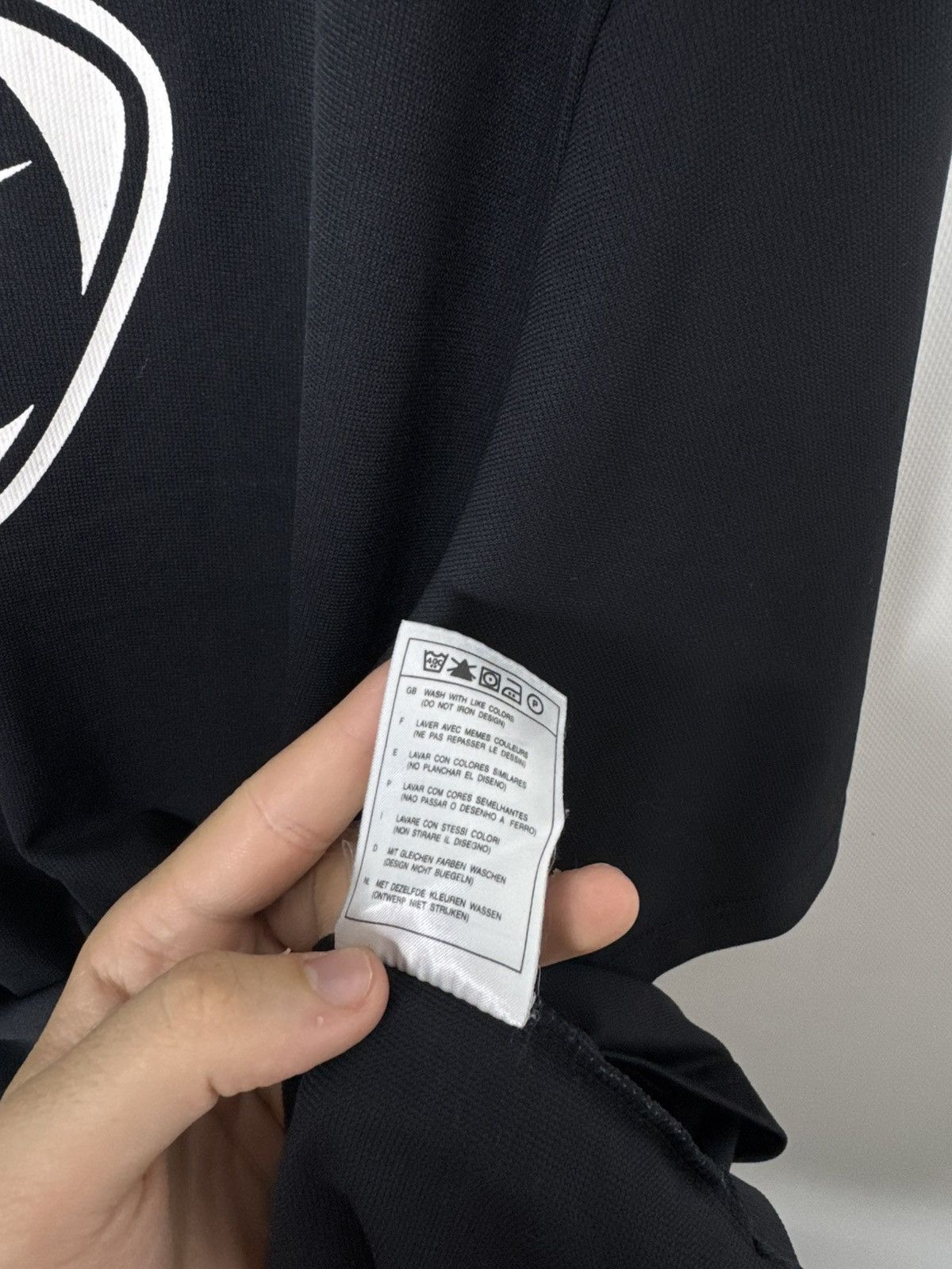 Nike Vintage Nike Football Template Big Logo Shirt Black Size US XL / EU 56 / 4 - 11 Thumbnail