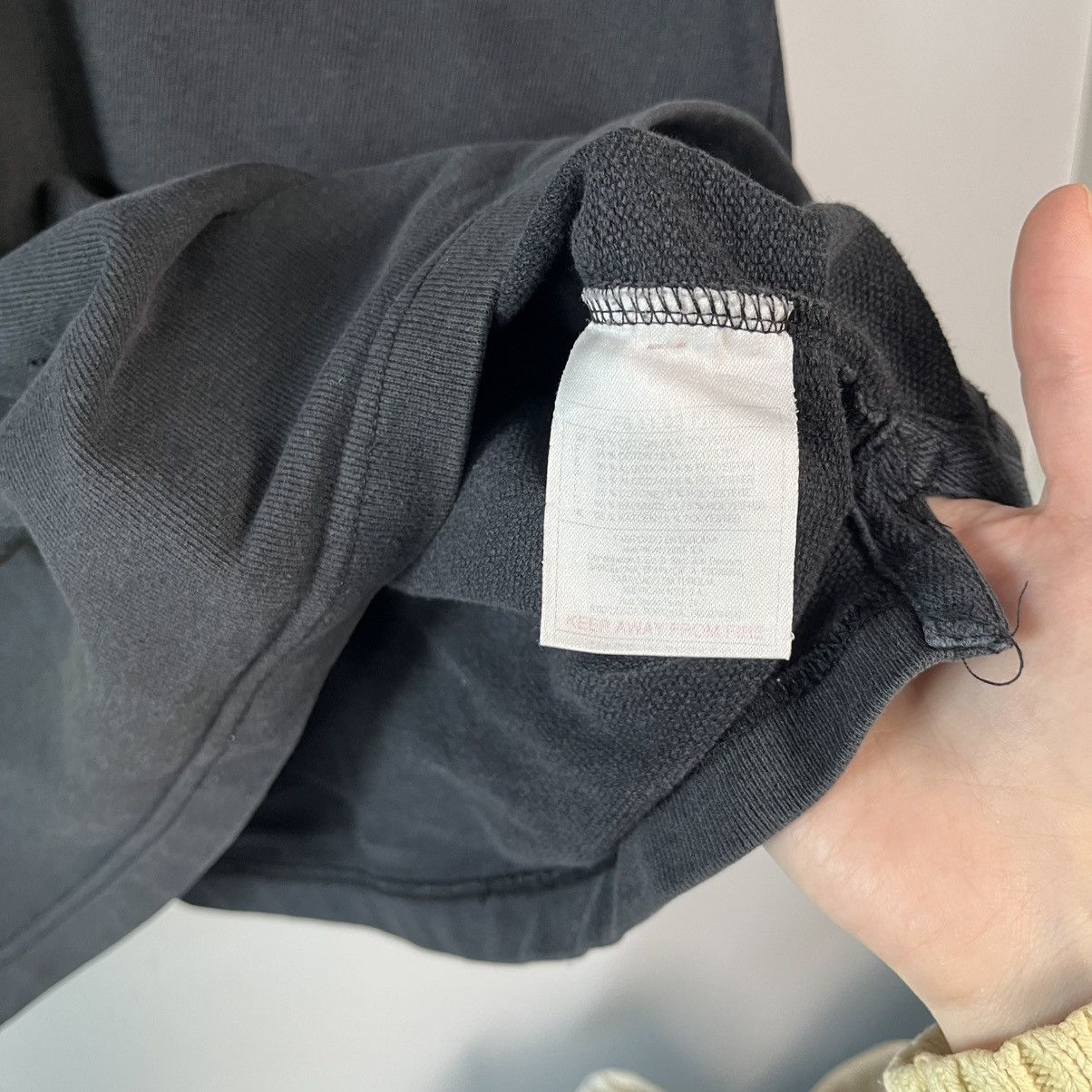 Nike Vintage Nike Quarter Zip Sweatshirt Black Faded XL Swoosh Size US XL / EU 56 / 4 - 10 Thumbnail