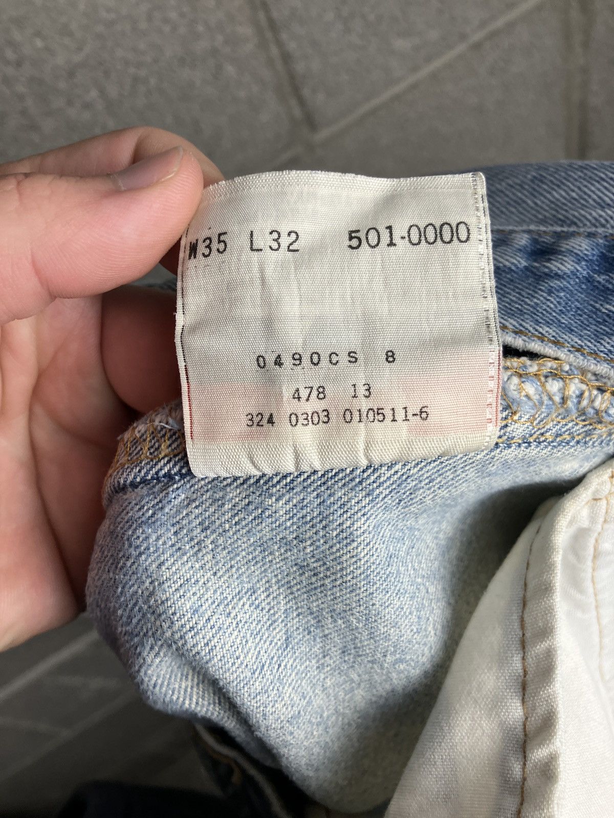 Vintage Vintage Levi’s 501 Distressed Painted Jeans 33 x 29 Size US 33 - 12 Preview