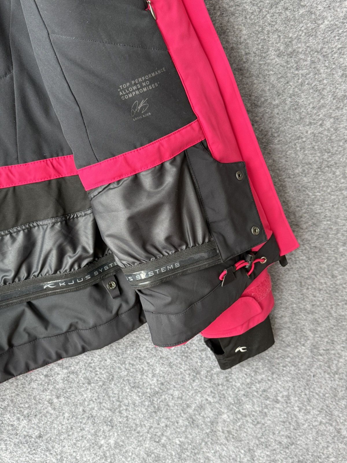 KJUS Kjus Vision Recco system Fast20 Pink Ski jacket sizeL Size L / US 10 / IT 46 - 21 Thumbnail
