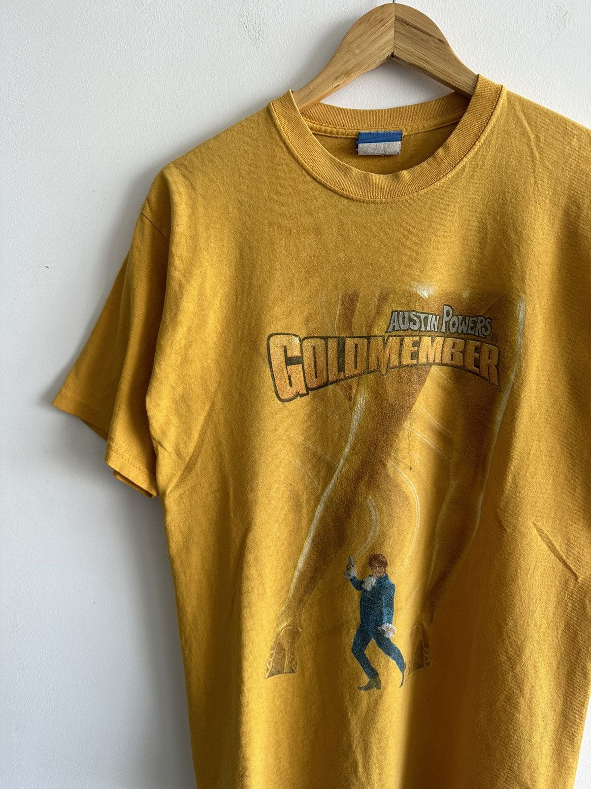 image of Vintage Austin Power Goldmember Movie 90’S in Yellow, Men's (Size Medium)
