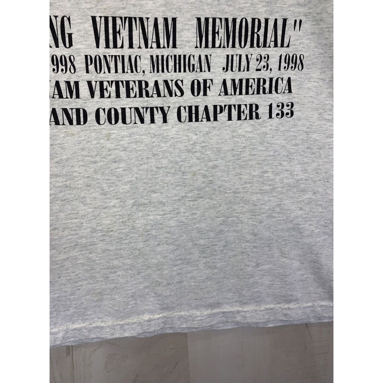 Fruit Of The Loom VINTAGE Moving Vietnam Memorial Pontiac Michigan Mens Graphic T Shirt Gray XL 90s Military Size US XL / EU 56 / 4 - 7 Thumbnail